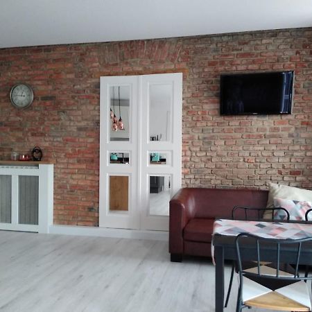 Apartament W Kamienicy Przy Plantach Kaliszki Exteriör bild