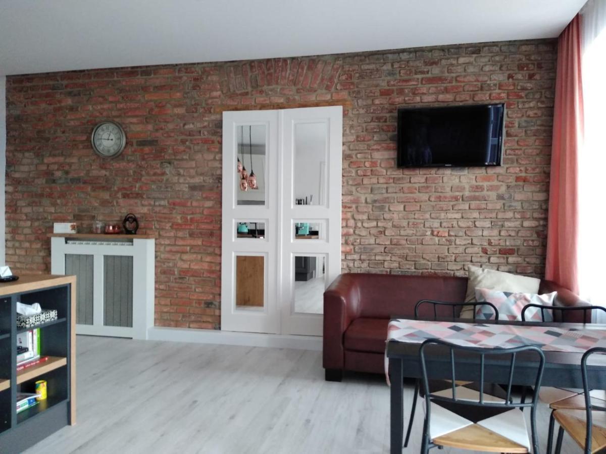 Apartament W Kamienicy Przy Plantach Kaliszki Exteriör bild
