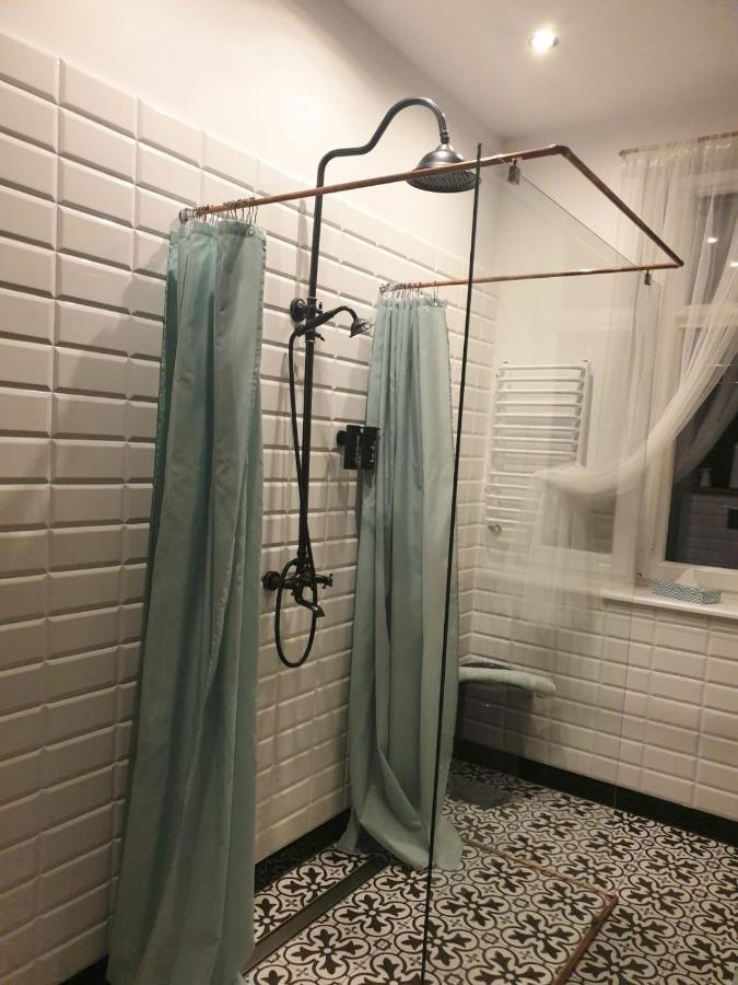 Apartament W Kamienicy Przy Plantach Kaliszki Exteriör bild