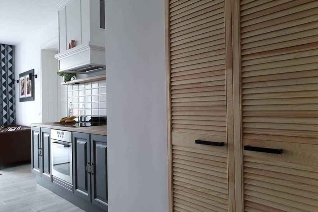 Apartament W Kamienicy Przy Plantach Kaliszki Exteriör bild