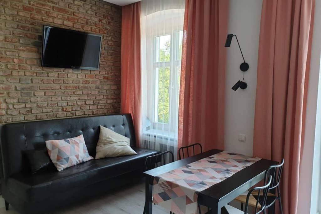 Apartament W Kamienicy Przy Plantach Kaliszki Exteriör bild